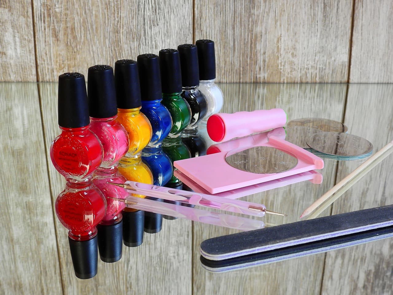nail polish photo